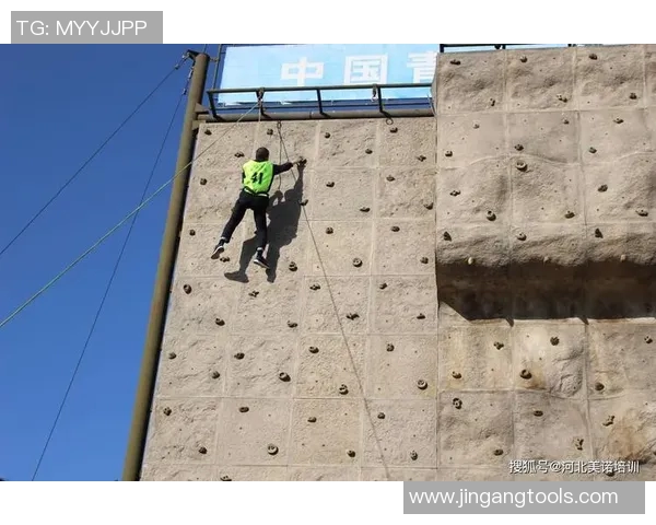 杭州攀岩队的深度训练与战术分析揭秘攀岩运动的魅力与挑战